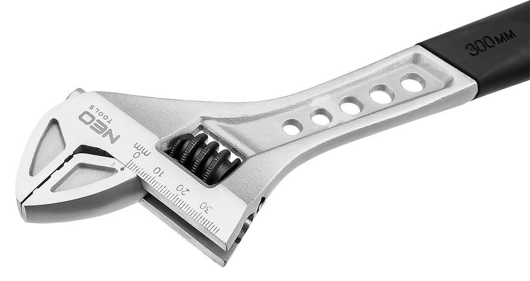 Nastaviteňý kľúč 300 mm, 0-38 mm od NEO TOOLS nájdeš na naravis.sk