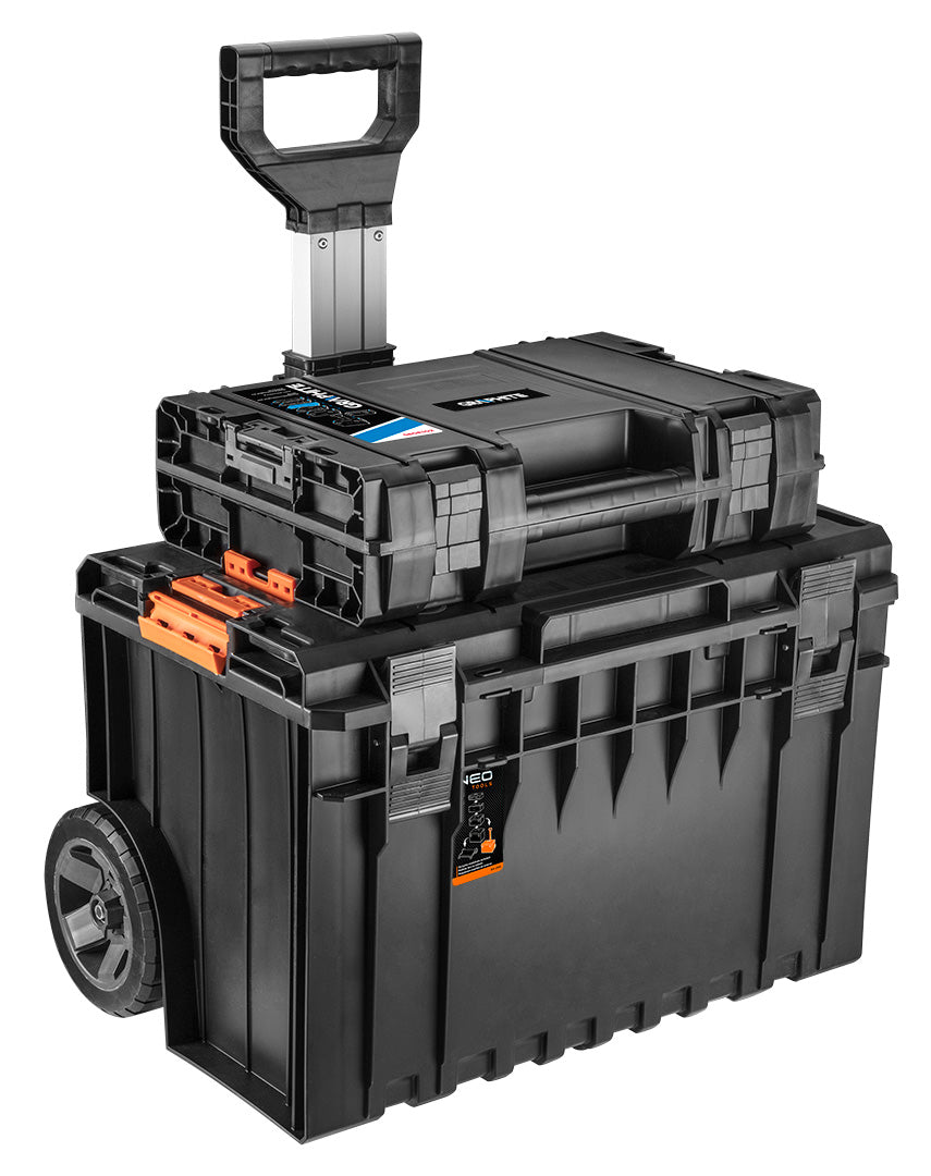 Box na elektronáradie od GRAPHITE nájdeš na naravis.sk