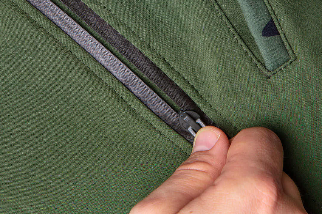 Softshellová bunda CAMO, veľkosť XL od NEO TOOLS nájdeš na naravis.sk