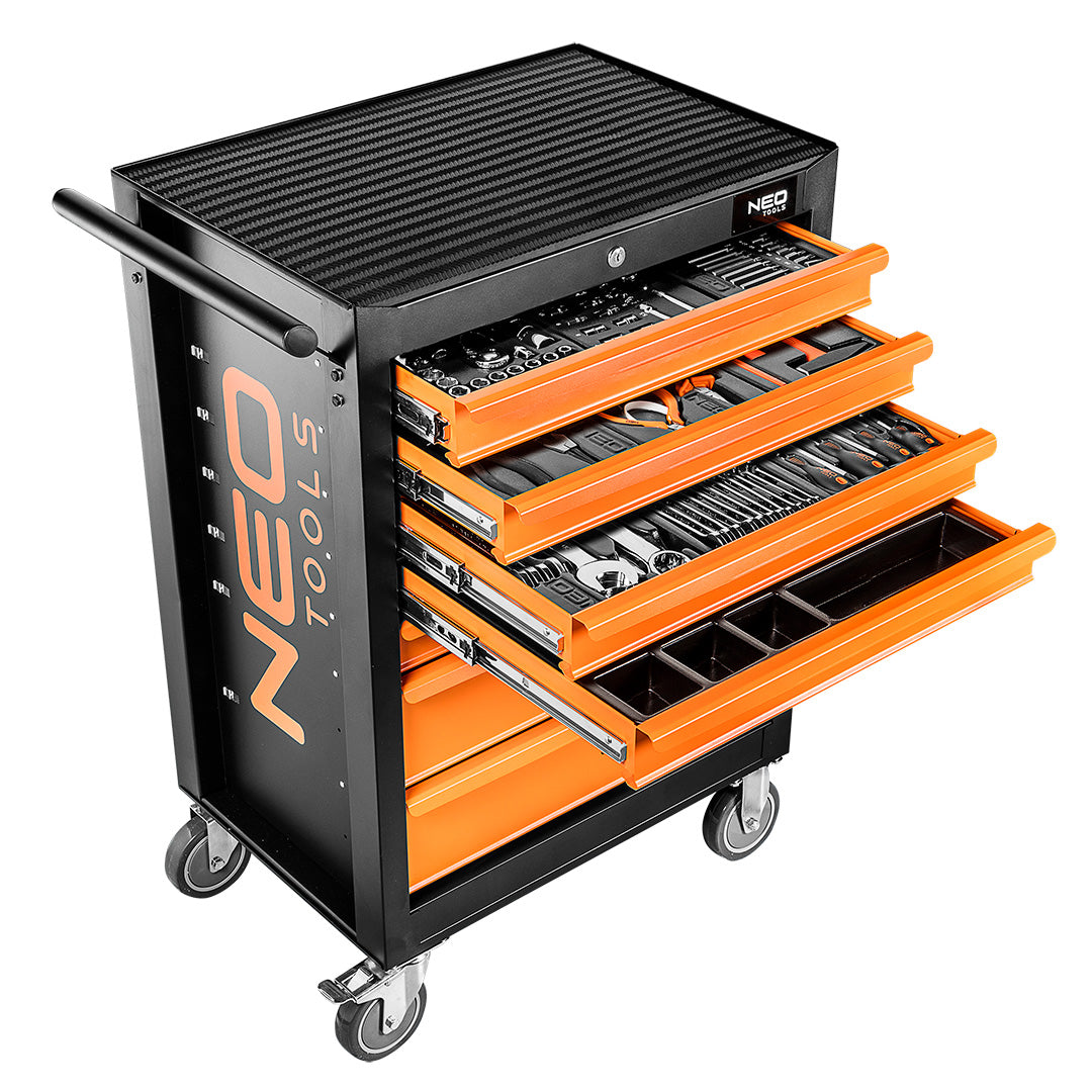 Vozík na náradie 129 prvkami od NEO TOOLS nájdeš na naravis.sk