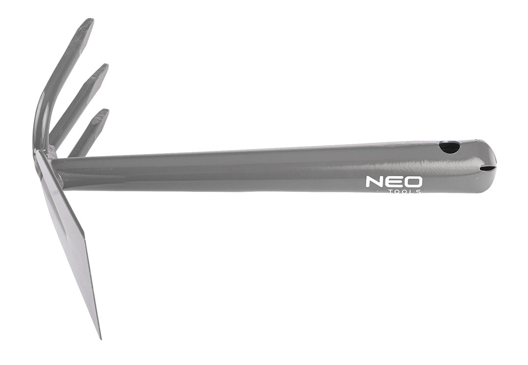 Malá obojstranná motyka od NEO TOOLS nájdeš na naravis.sk